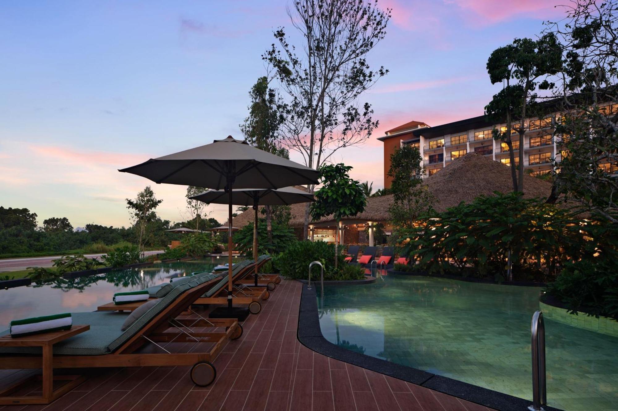 威斯汀迪沙鲁海岸度假村 外观 照片 The swimming pool at the hotel